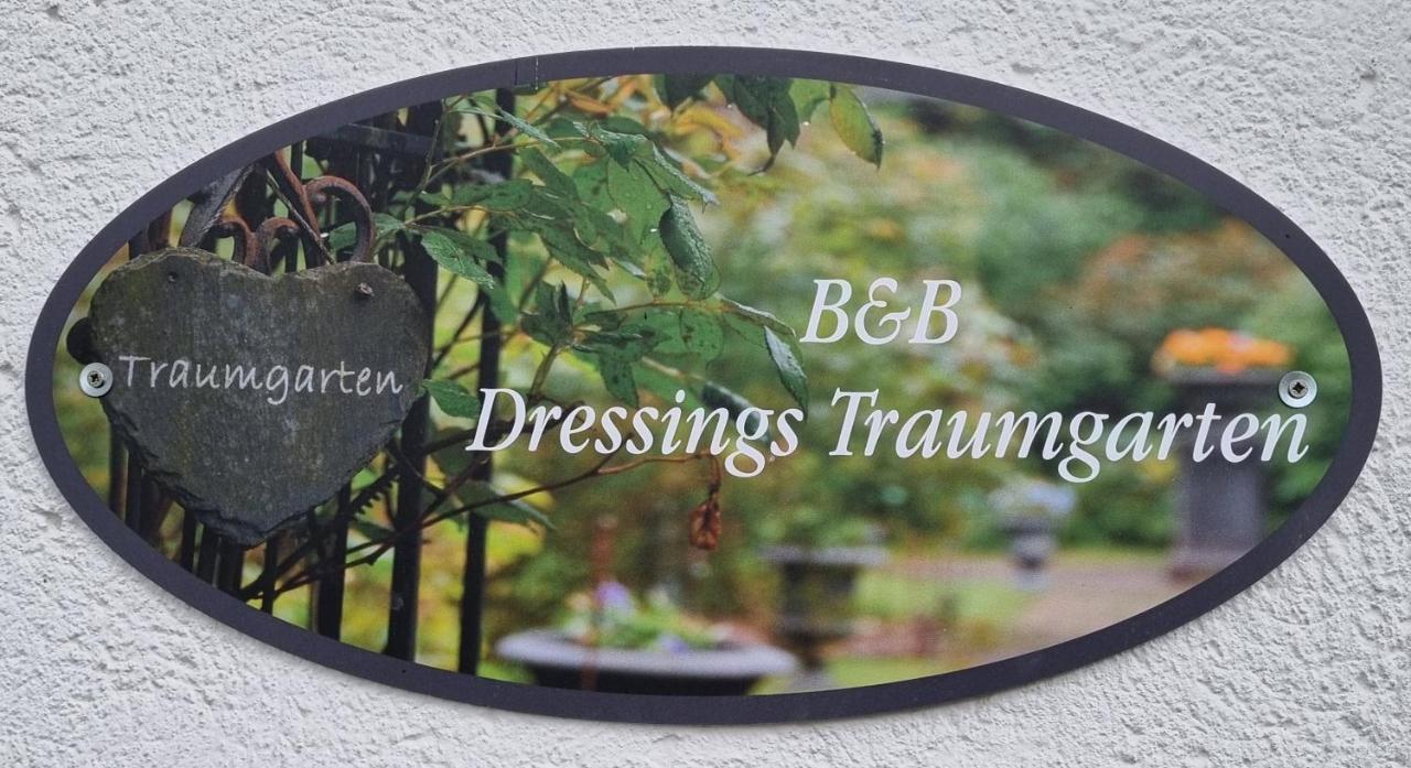 B&B Dressings Traumgarten Kaiserslautern Exteriör bild